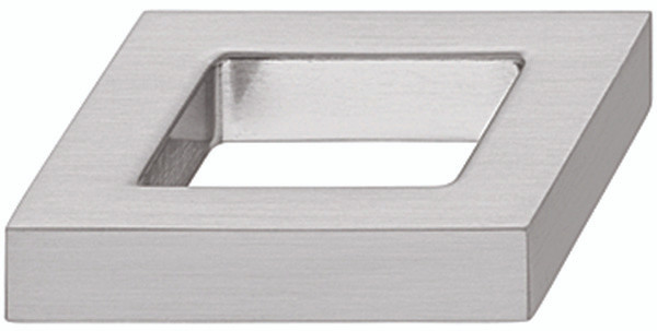 Handle, Nouveau, zinc, brushed nickel, M4, center to center 32mm