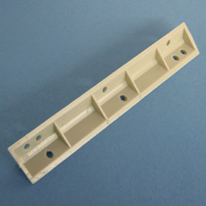 Vertical Corner Brace Almond 6" X 3/4" X 3/4", 500 per box