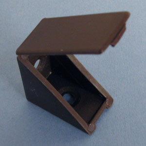 Corner Brace Califorina Closets Almond 1-3/4" X 1-1/4" X 1-1/4", Box of 1000