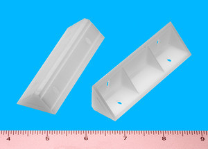Vertical Corner Brace White 3-1/2" X 3/4" X 3/4", Bag of 10