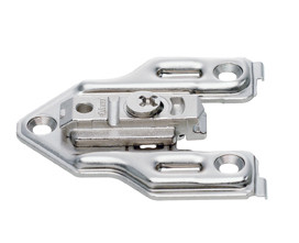 Clip Adapter Plate For Face Frame, 4.5Mm, Cam Height Adjustable, Center Mount, Screw-On