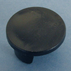 Plug Black 3/4", Bag of 4