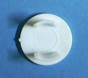 Plug White 3/4", Bag of 4