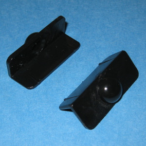 Furniture Slide Glide Black 1-1/2" X 9/16" X 1/16" w/ large bump, Pkg of 1000