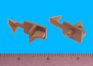 Shelf Support - 5/8" - 5mm peg - Locking Wings, Tan, Bag of 24