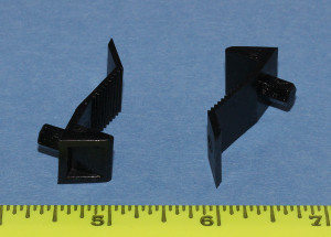 Multi Size Locking Shelf Support - 1/4" peg, Black, Pkg of 1000