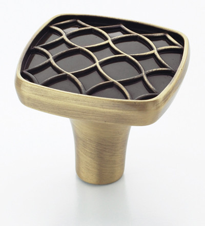 Marsden Collection, Elegant Brass 1-1/8"