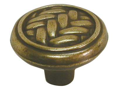 Jamestown Accents American, Windsor Antique 1-1/4"