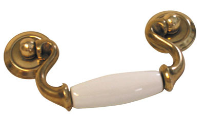 Manor House, Lancaster Hand Polished/Almond Porcelain 3"