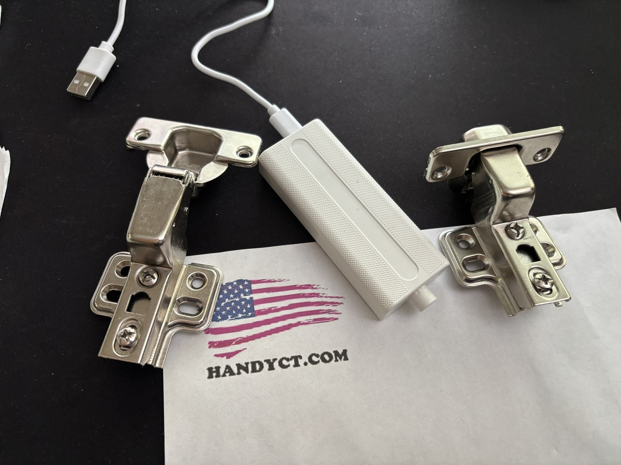 2 Push to open and self Closing 2 Hinges Set+AdapterUSB, push to open and soft closing  automatically "AliPush"