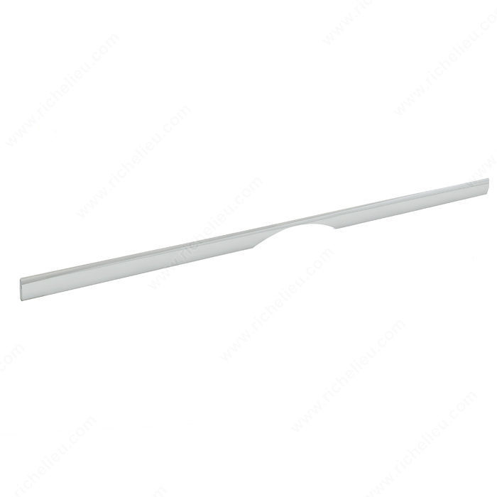 Contemporary Metal Pull - 5873, Center to Center 640 mm, Finish Chrome, Length - Overall Dimensions 1 600 mm