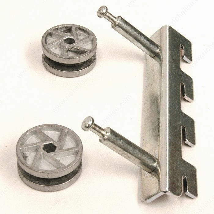Holding Bracket with Cam Connectors, Position Right Side, Length 96 mm