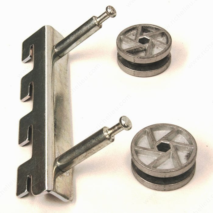Holding Bracket with Cam Connectors, Position Left Side, Length 96 mm
