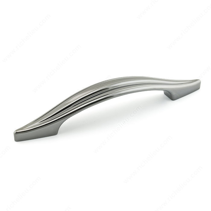 Transitional Metal Pull - 7615, Center to Center 128 mm, Finish Black Nickel, Projection - Overall Dimensions 31.1 mm