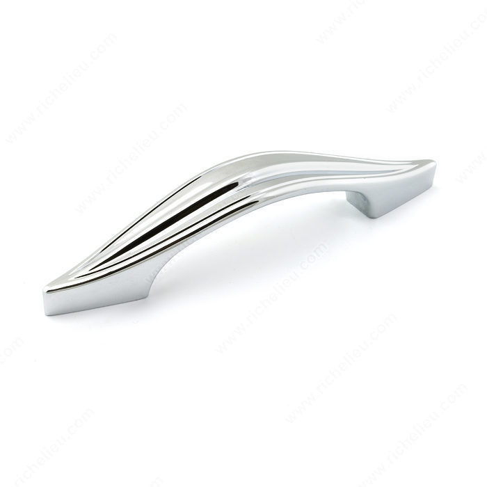 Transitional Metal Pull - 7615, Center to Center 96 mm, Finish Chrome, Projection - Overall Dimensions 29.5 mm