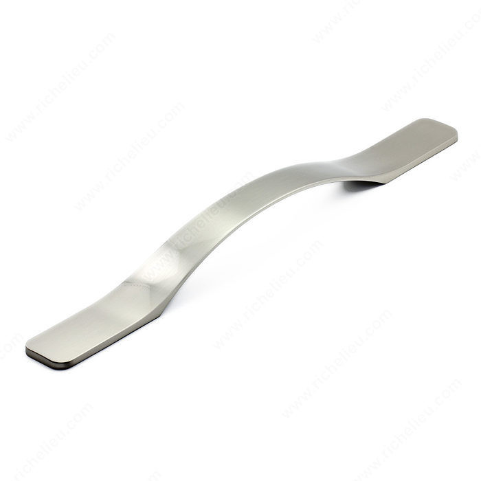 Contemporary Metal Pull - 7791, Center to Center 192 mm, Projection - Overall Dimensions 30 mm