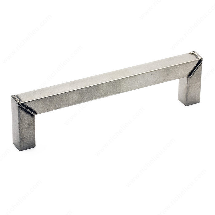 Contemporary Metal Pull - 7811, Center to Center 128 mm, Length - Overall Dimensions 143 mm