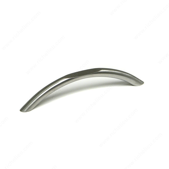 Contemporary Stainless Steel Pull - 3409, Center to Center 128 mm, Length - Overall Dimensions 147 mm