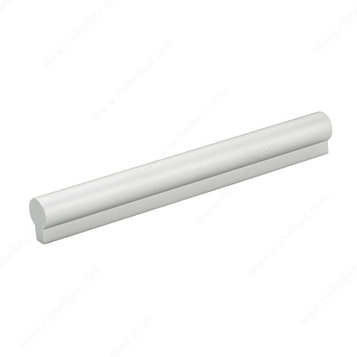 Contemporary Aluminum Pull - 4601, Center to Center 128 mm, Length - Overall Dimensions 150 mm