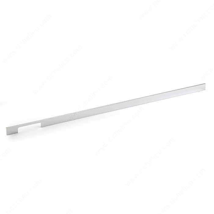 Contemporary Metal and Aluminum Pull - 720, Center to Center 768 mm, Finish Chrome, Length - Overall Dimensions 832 mm