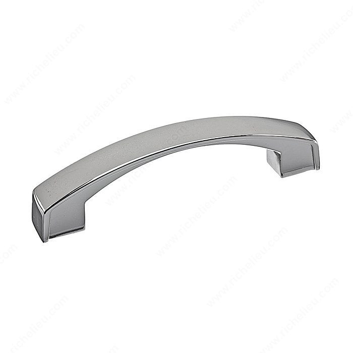 Transitional Metal Pull - 8252, Center to Center 192 mm, Finish Chrome, Length - Overall Dimensions 201 mm