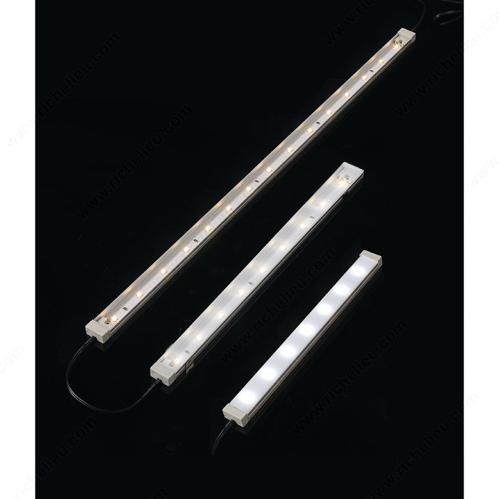 SimpLED, Universal Design, Light Color Warm White, Kelvin Color Temperature 3,000 ?K, Length 22 in