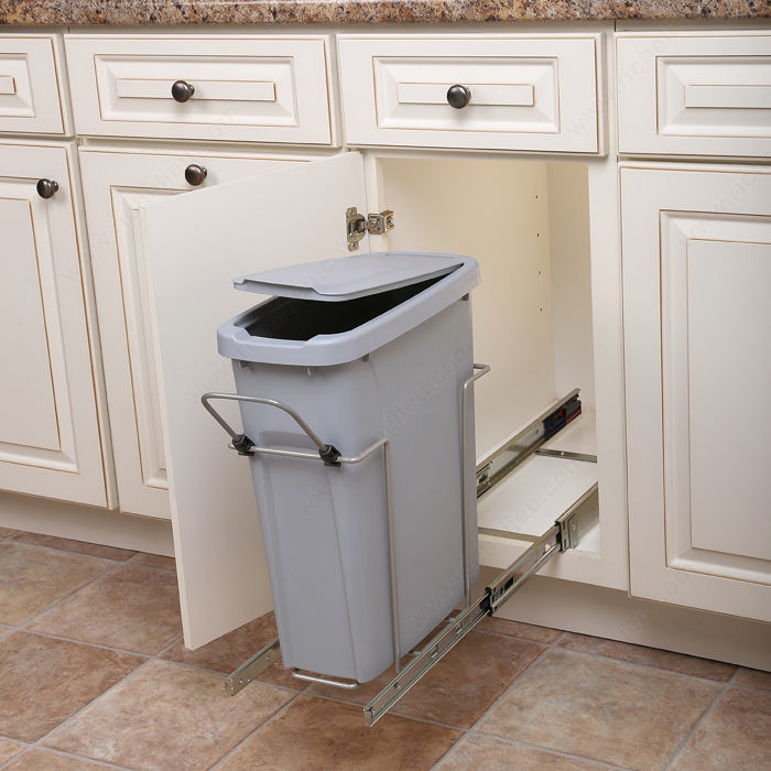 Single Bin Recycling Center with Handle, Soft- close technology., Total Capacity 20 qt, Finish Platinum, Bin Capacity 1 x 20 quarts